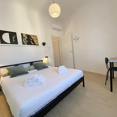 Apartment 10 Min Dal Centro-50 Mt Tram