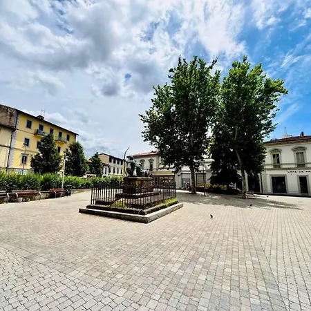 Apartment 10 Min Dal Centro-50 Mt Tram Florence